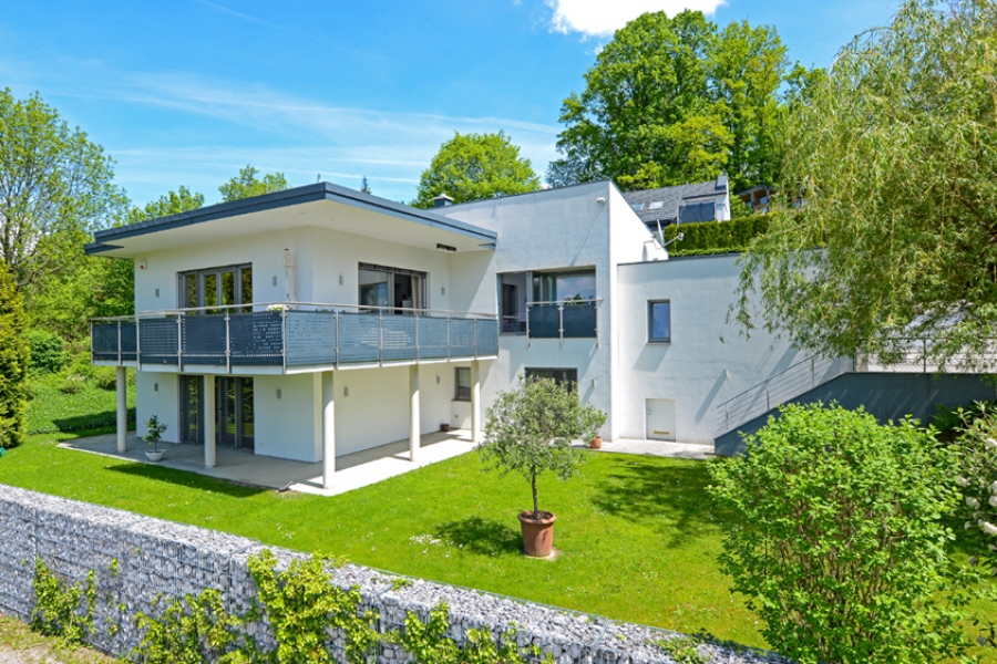 Architektenvilla am Heuberg Haus / Villa 202 m² zu